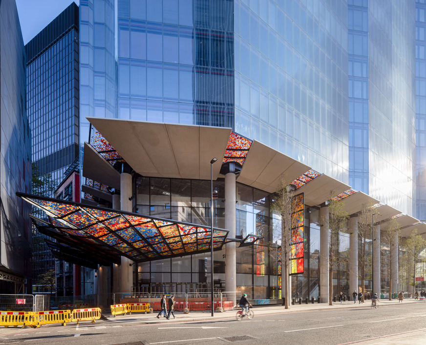 Inspired by historical guild coats of arms, Alexander Beleschenko created his extraordinary work of art on the facade of the new London landmark 22 Bishopsgate.