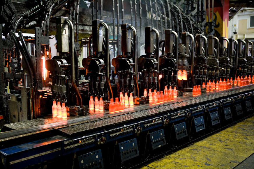 Production of glass bottles.