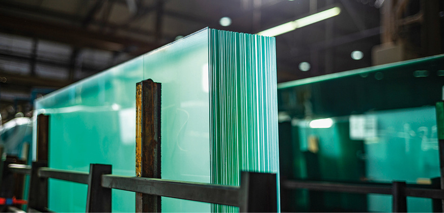 Recycled flat glass makes the glass industry even more sustainable.