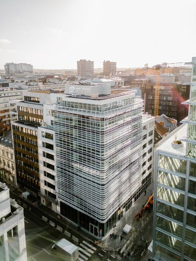 Fineo Hybrid glass was installed in the facade of the