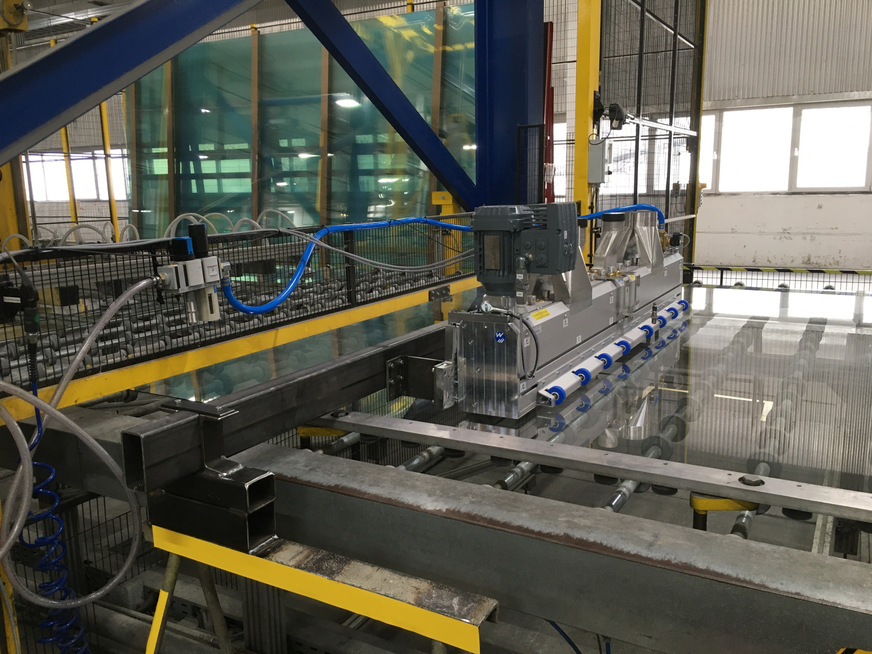 Cleaning tests were carried out on the LSG line at Saint-Gobain in Torgau using a test device. The test device was then replaced by a Tornado Channel with a larger nominal width.