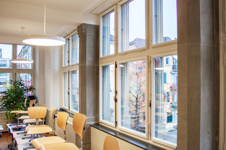 The original quality of the rooms has been enhanced by discreet interventions.