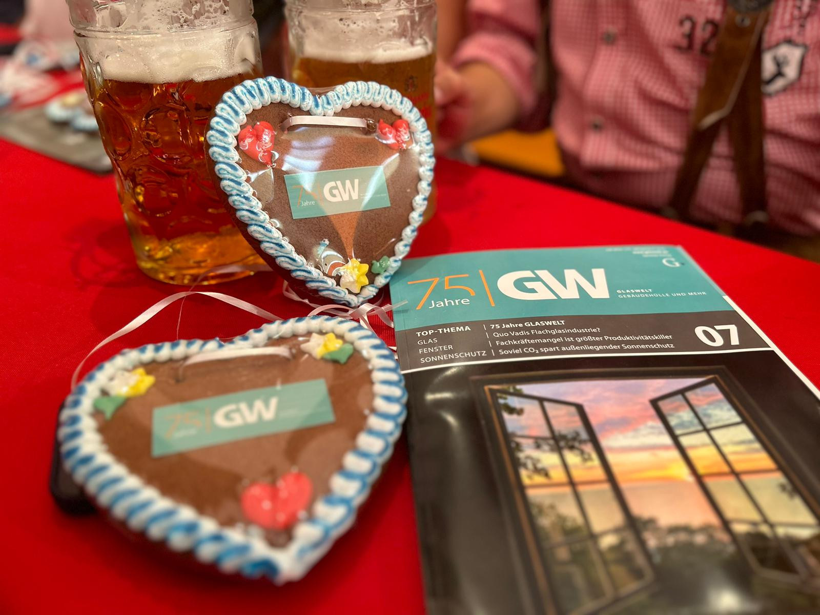  75 years of GLASWELT! - Our GLASWELT magazine celebrates the 75th 