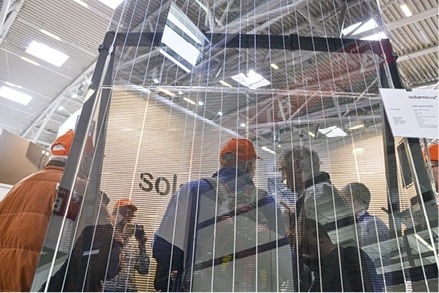 These modules generate less electricity as such, but also help to keep a building cool when it is sunny and hot outside.