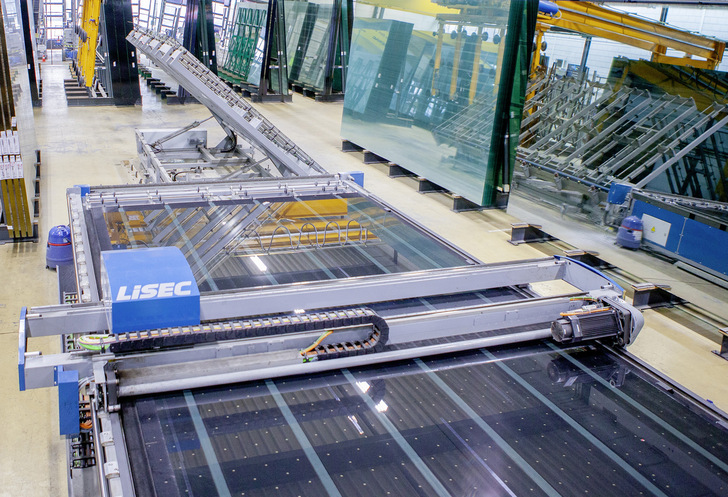 Optimised production at Glass Solutions in Emmen (NL): The modification was planned very carefully and in great detail. The start-up was problem-free.