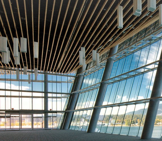 As insulating glass is key to saving energy and thus CO2 emissions, the flat glass industry already has a net negative carbon footprint.