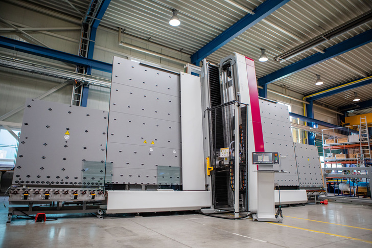 Edge seam and grinding machine — KSD-A with LiTEC slider technology for special edge processing.