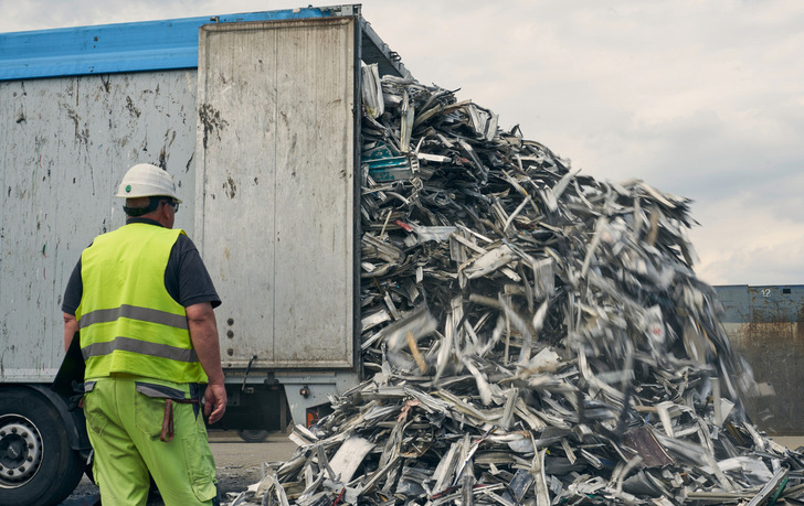 Delivery of aluminium scrap at Hydro in Dormagen. - © Media shots
