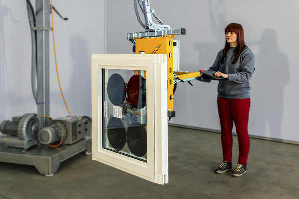 With its ability to pivot through 360 degrees, the eT-Hover-allround is indeed an all-rounder.