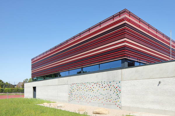 Once selected, the appearance of the coating will remain stable for a long time.