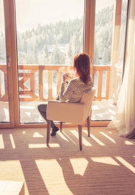 The full study “Living Comfort – How comfort and hygiene criteria for windows can be met in different climates” that  is available for download on the website of Swisspacer, goes into much greater detail. 