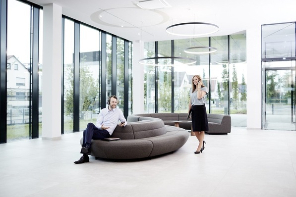 The structure of the special coating of arconnect makes it permeable to mobile phone signal and thus facilitates the use of mobile devices inside of buildings.