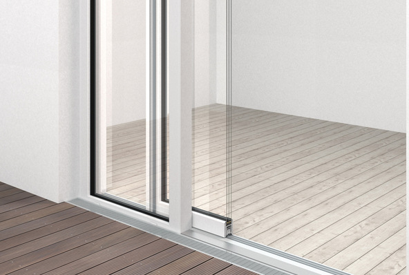 The new absolutely level system floor threshold from Gugelfuss puts an end to dangerous tripping hazards.