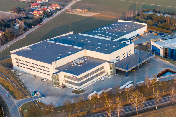 At its headquarters in Płock, northwest of Warsaw, Ponzio Polska develops and manufactures aluminium systems for various applications in the construction industry.