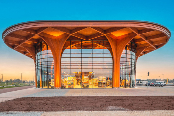 The vandaglas Group focuses on high-quality glass products for facades and interiors.