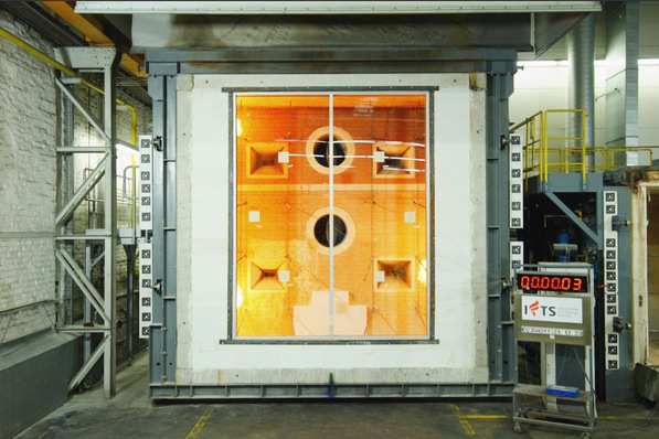 Fire protection test in the new furnace at IFTS Herzogenrath, Germany.