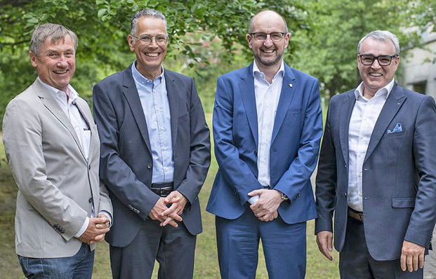 From left: Dr. Michael Szerman (Veka), Dr. Michael Stöger (Rehau), Frank Zimmermann (Rehau), Christian Fischer (Schüco).